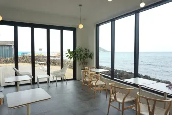 제주 협재 카페 추천 해변 보이는 루프탑 카페 리스트_20