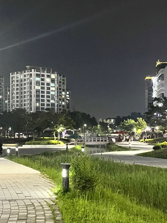 인썸니악 커피바 내돈내산 후기