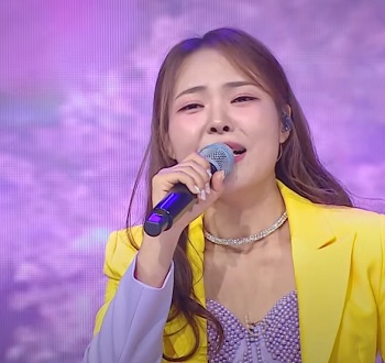 가슴 아프게 미스김 노래 듣기 가사