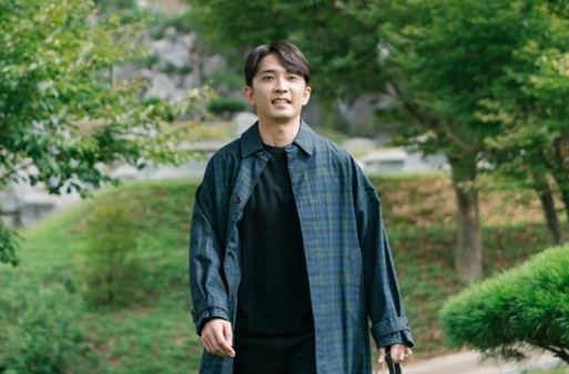 윤나무