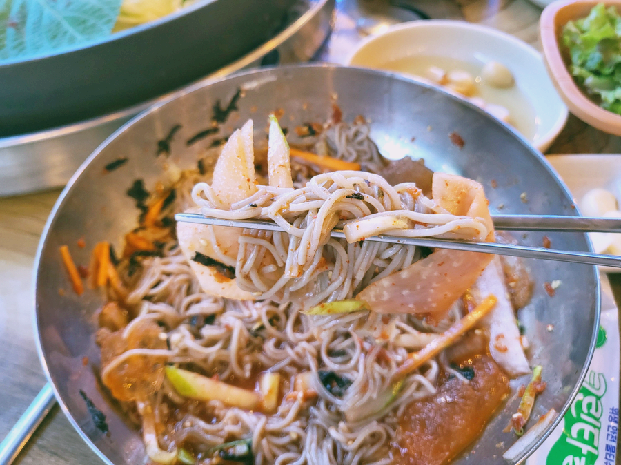 Gapyeong local food, Korean spicy chicken