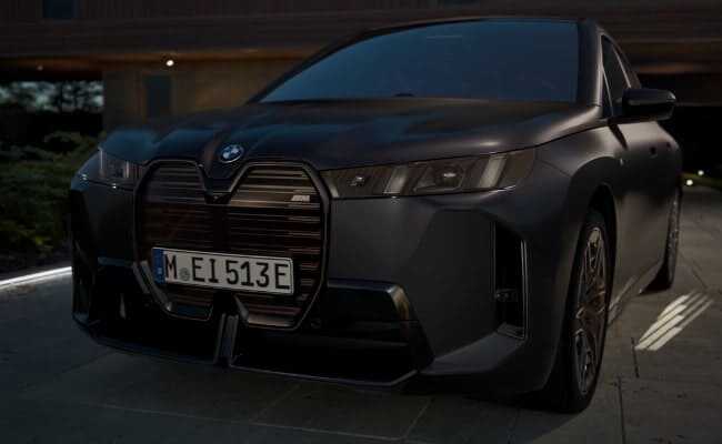 BMW iX M70 xDrive