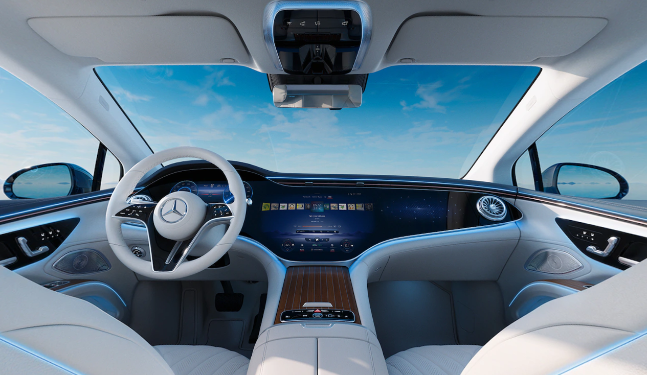 벤츠-EQS-센터페시아