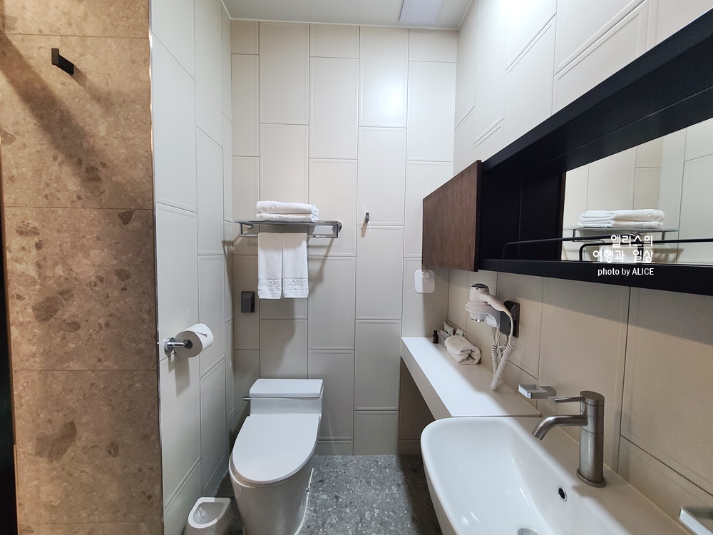 동묘역 구제시장 근처 호텔 디엠 DM, 시네마룸(넷플릭스 무제한, 팝콘+콜라 서비스) 동대문 종로 근처 호텔