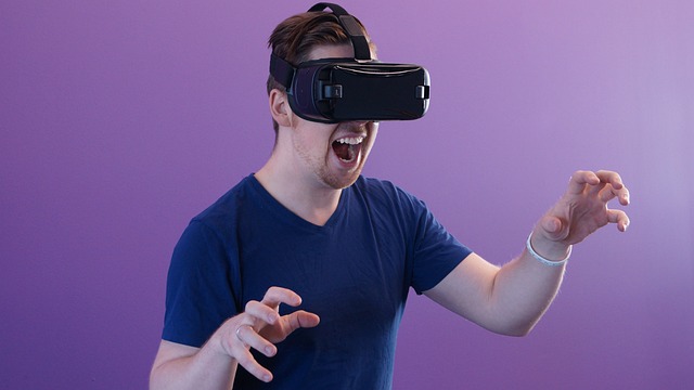 vr 하는 모습 사진