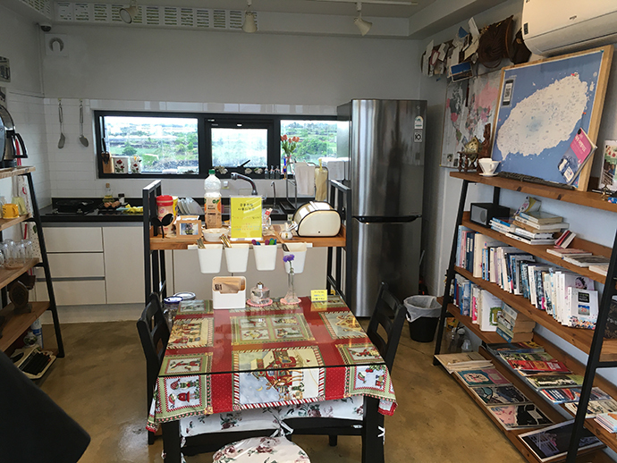 숙소 공용주방 모습