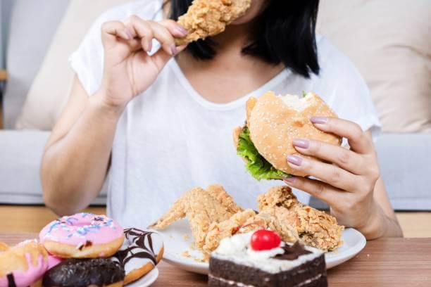 눈에 좋은 베리 종류 효능 및 눈에 나쁜 음식 고칼로리 음식