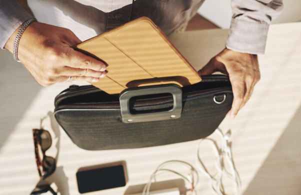 노마드 준비물 리스트: 장비부터 앱까지