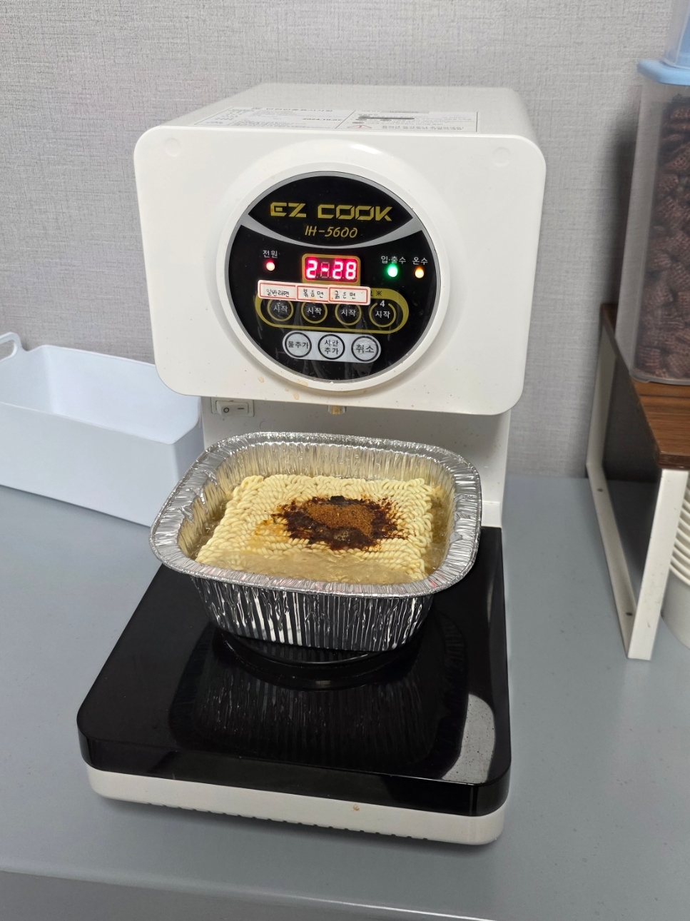 상남동 모텔 숙소-필호텔(FEEL HOTEL)