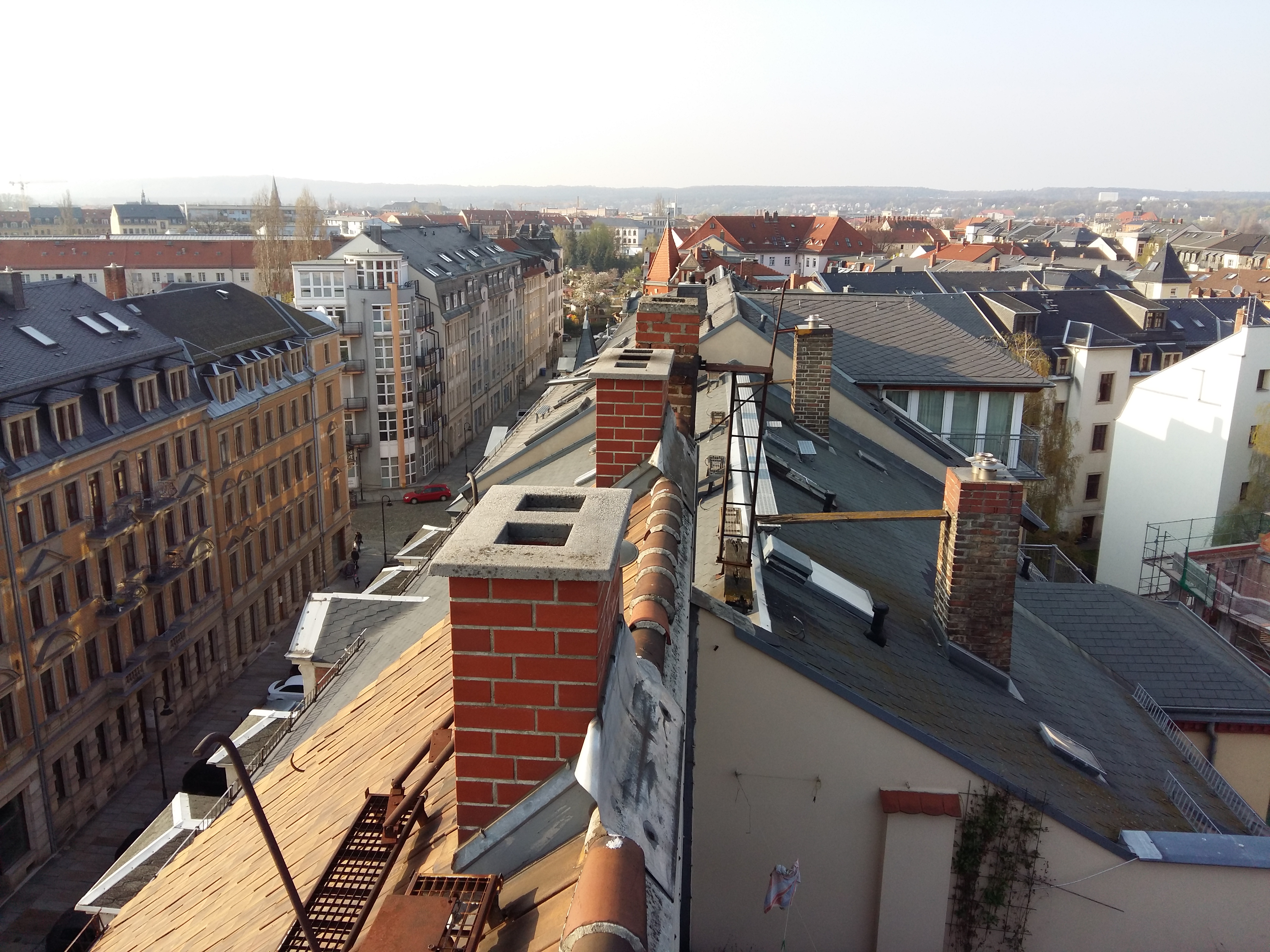 독일 드레스덴 주거 구역에서 바라본 건물들