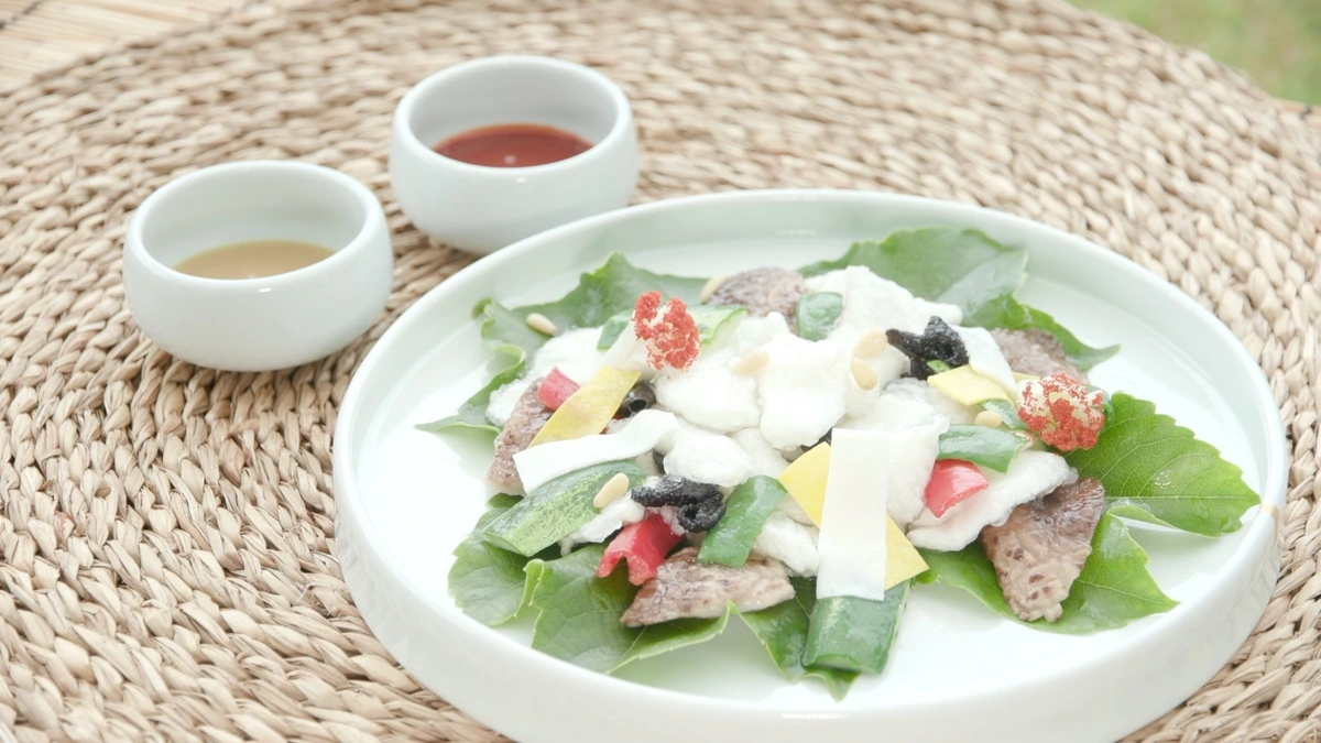 전통수랏상 - 삼합초