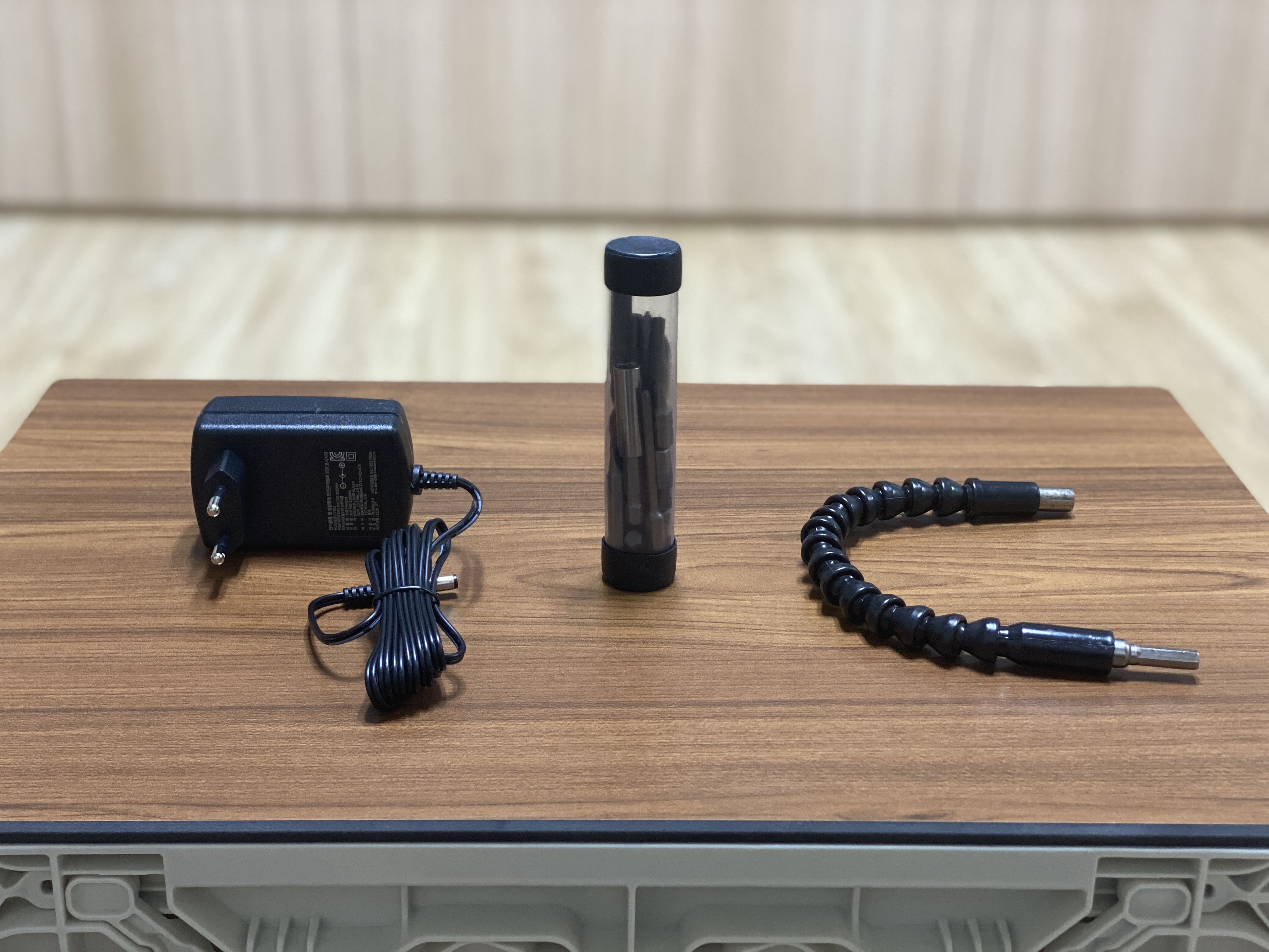 듀플렉스-전동드라이버-내용물