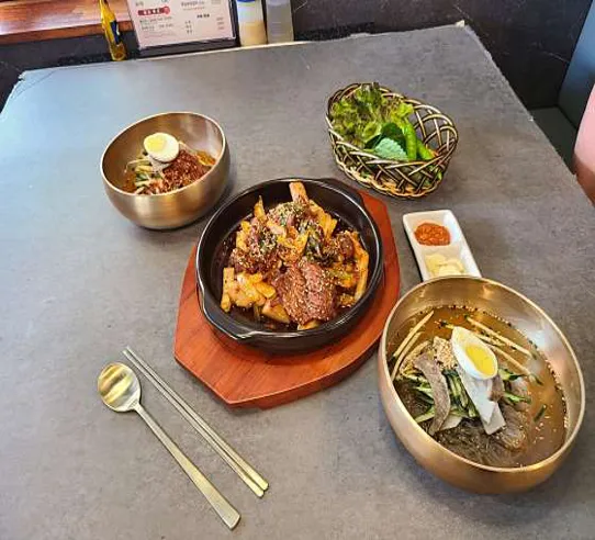 유대감 온천장본점