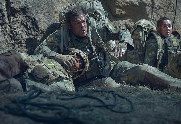 넷플릭스 액션영화 워 머신: 전쟁 기계 다시보기 줄거리 결말 OTT 보는곳