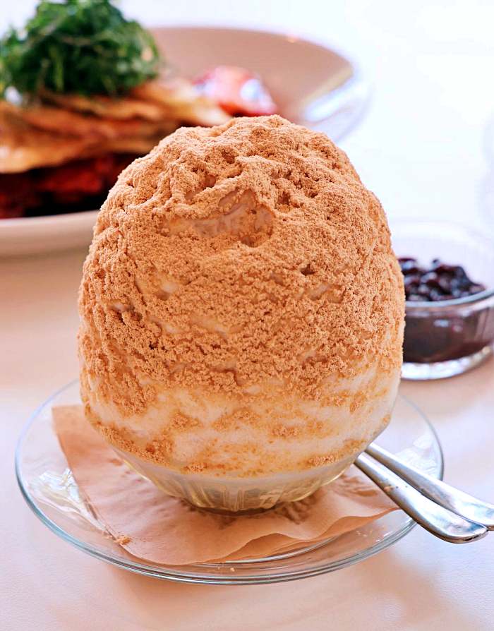 대구 동인동 맛집 떡볶이&#44; 납작만두&#44; 배송 주문 밀키트 까지 파는 디저트 카페&#44; 제철 과일 빙수