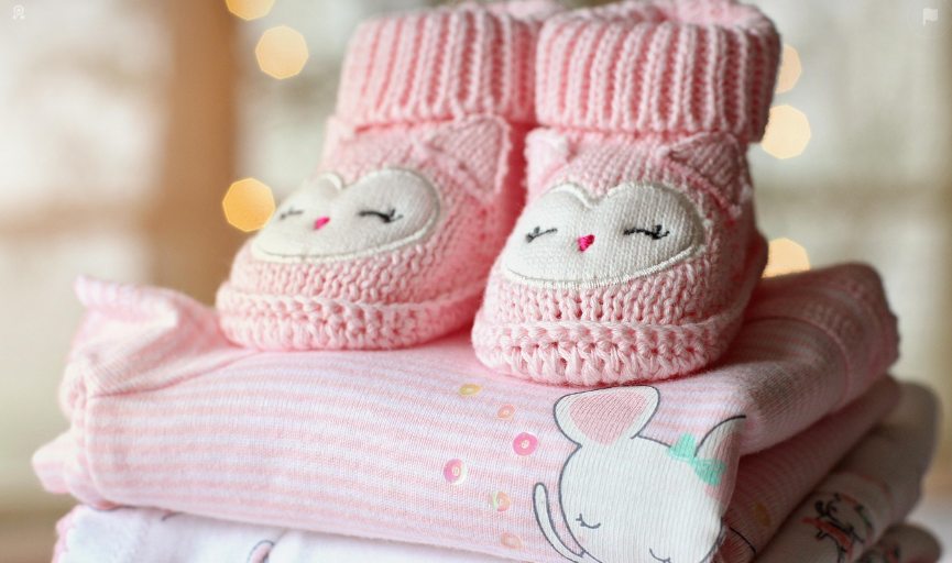 아가신발 잘 개어진 아가옷