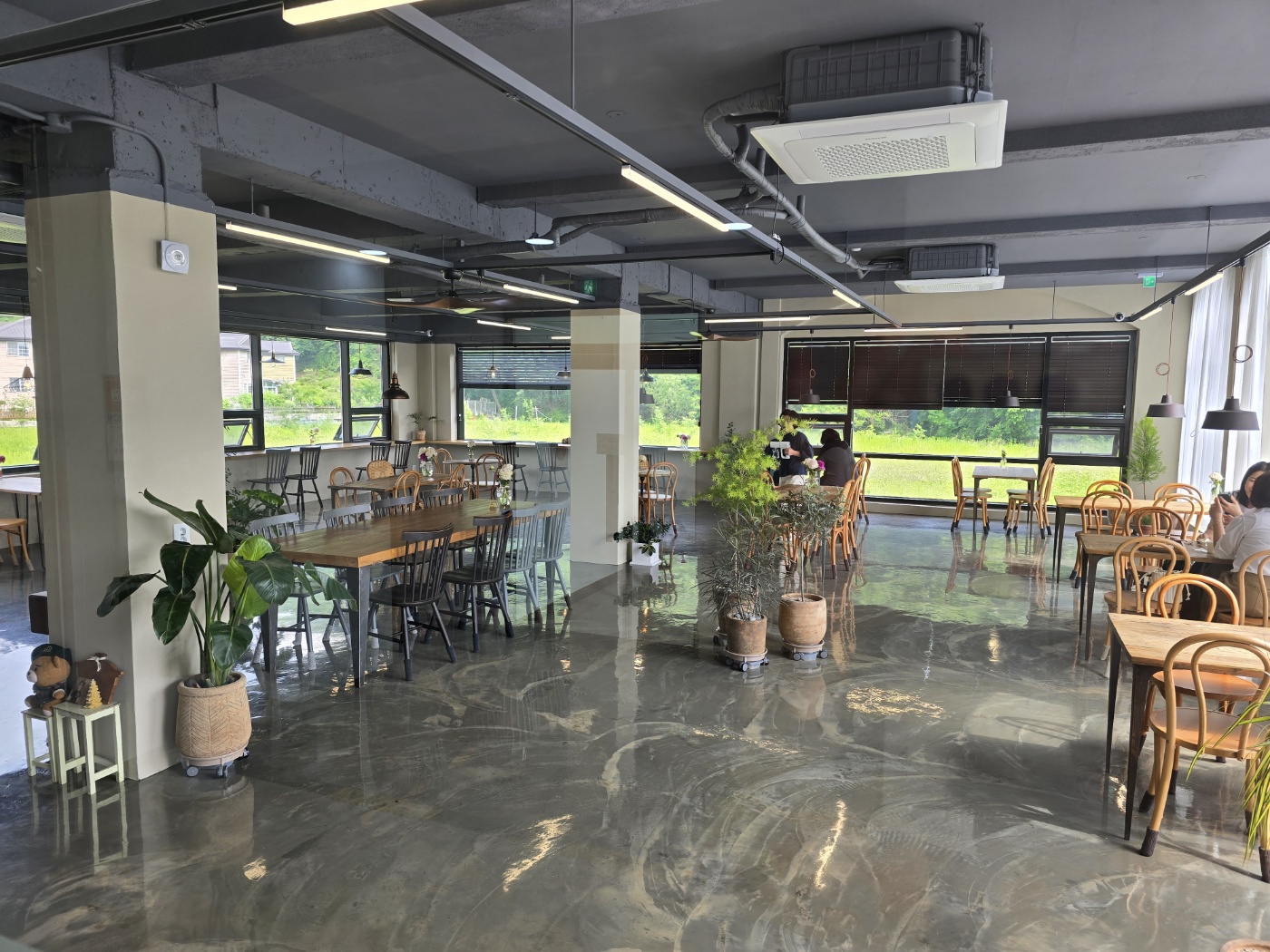 테이블자리들이에요