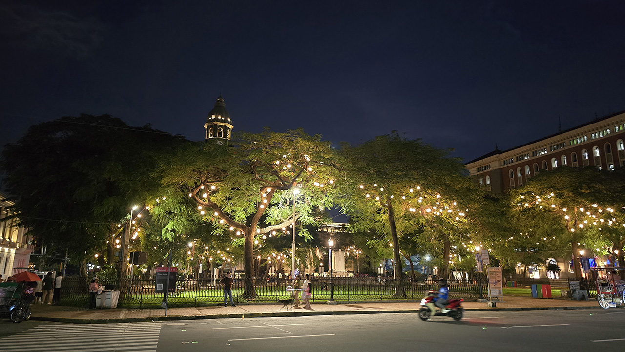 마닐라 대성당 야경