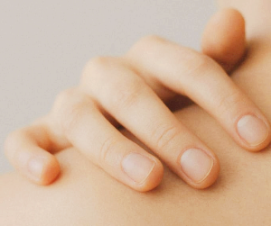 손가락 마디 통증 원인과 치료방법｜언제 병원에 가야 할까?