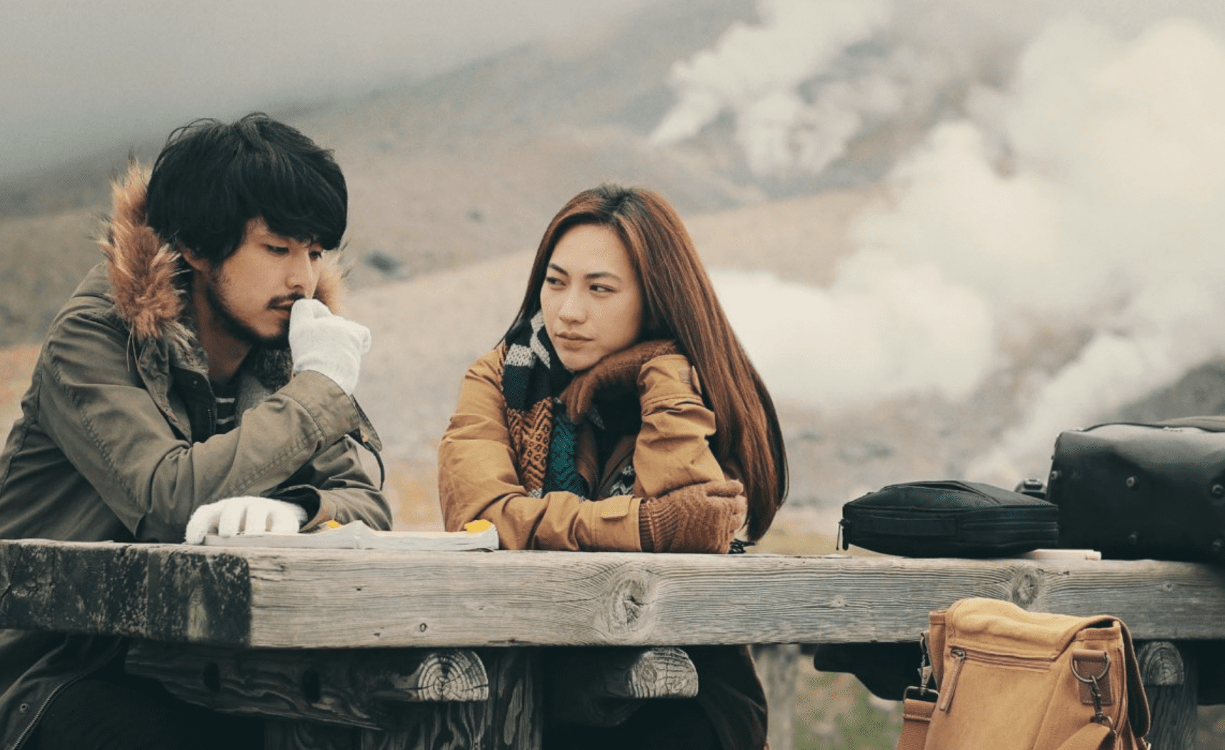 눈감은-여름-주연