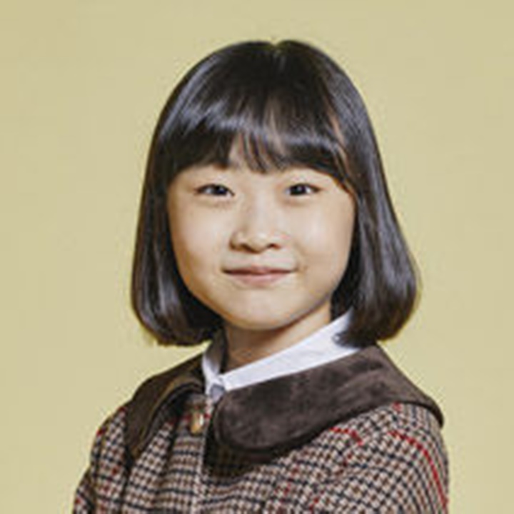 국가대표 와이프 등장인물