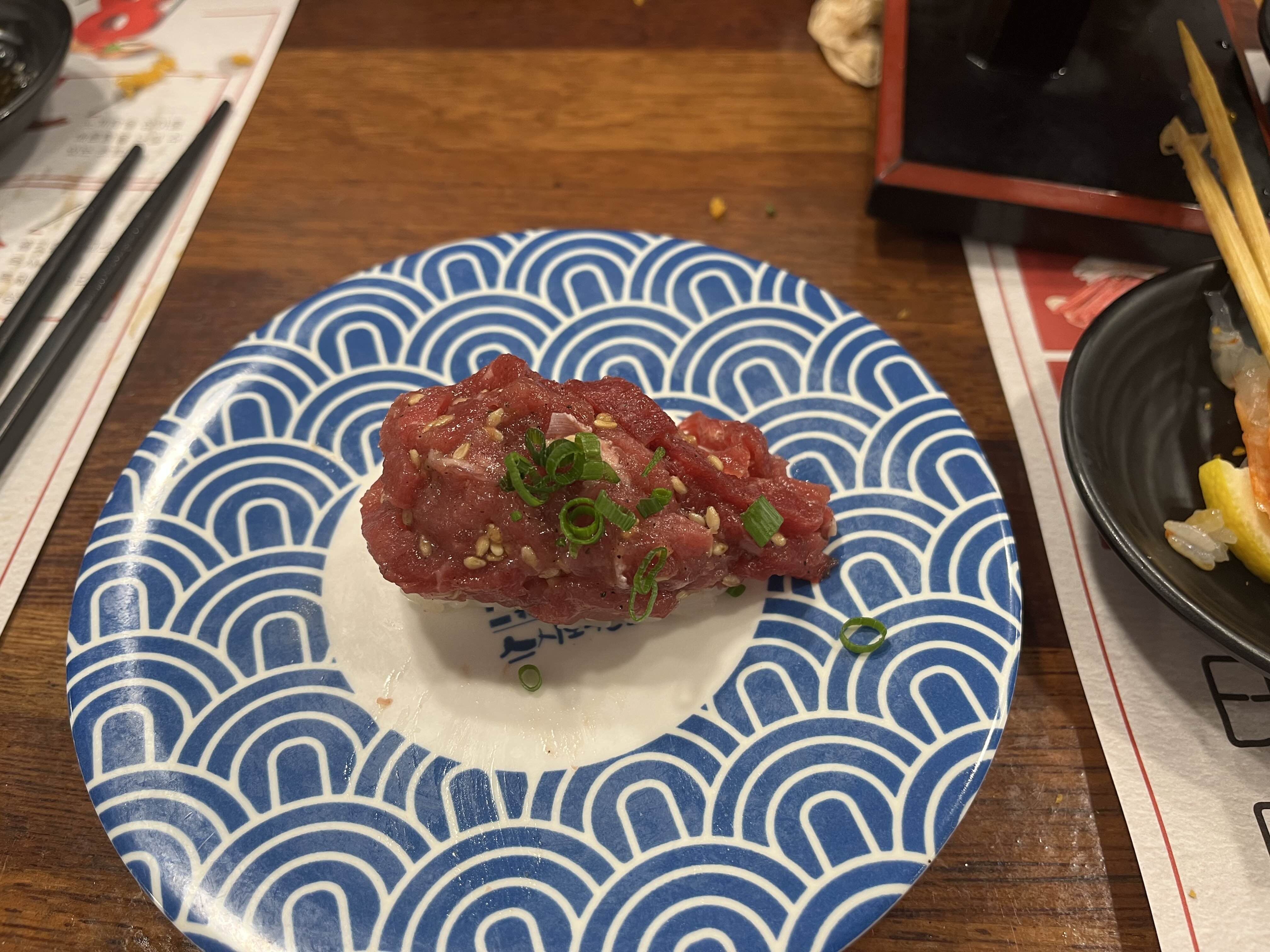 육회초밥