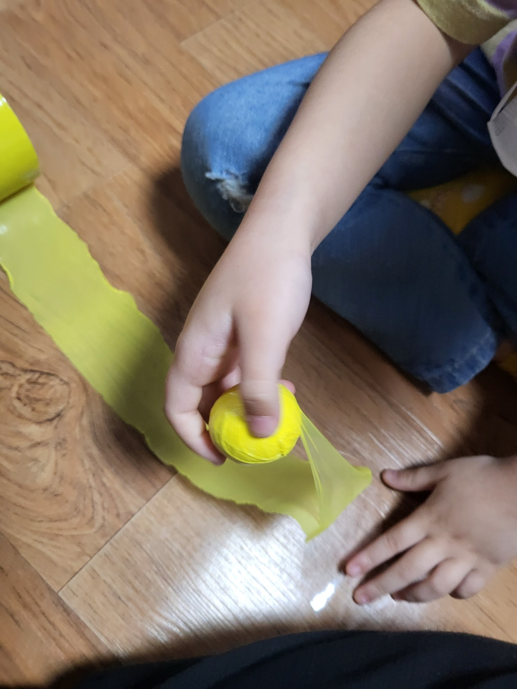 테이프 볼 만들기(테이프 공)