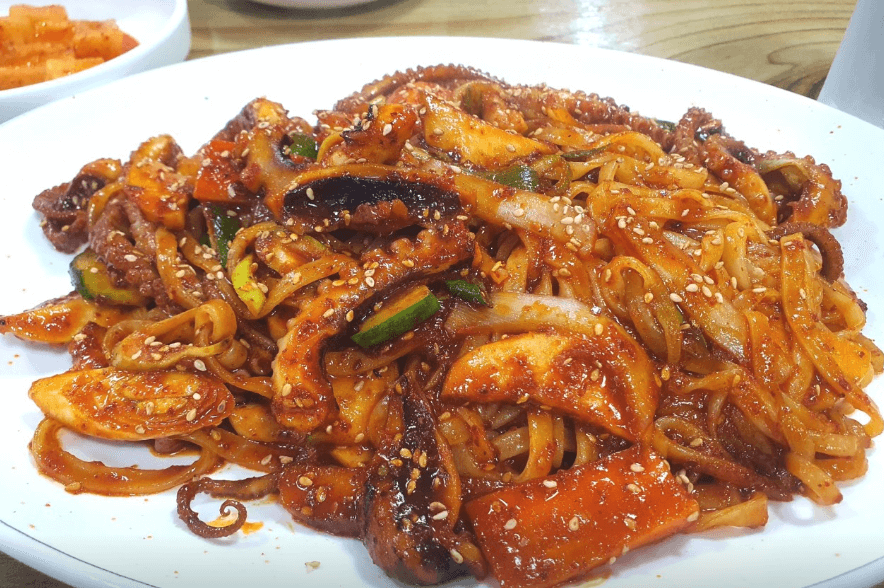 생방송투데이 칼낙볶음 광주 맛집 정보! 고수뎐