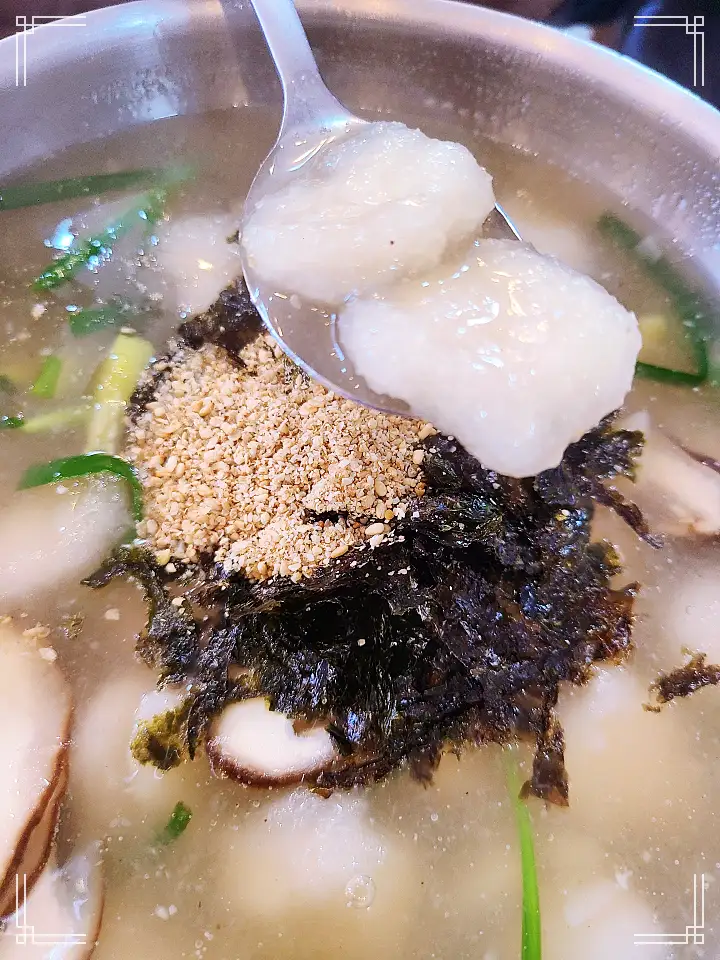 6시내고향 강릉 주문진 감자 옹심이 직접 갈아 만든 감자 100% 옹심이 얼큰한 장옹심이 장옹심이칼국수 장칼국수 맛집 오늘 방송 추천