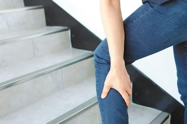 종아리 근육파열 증상