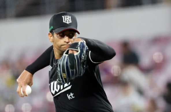 2024 와일드카드전 두산 KT 기대되는 외국인선수 ❘ 예매