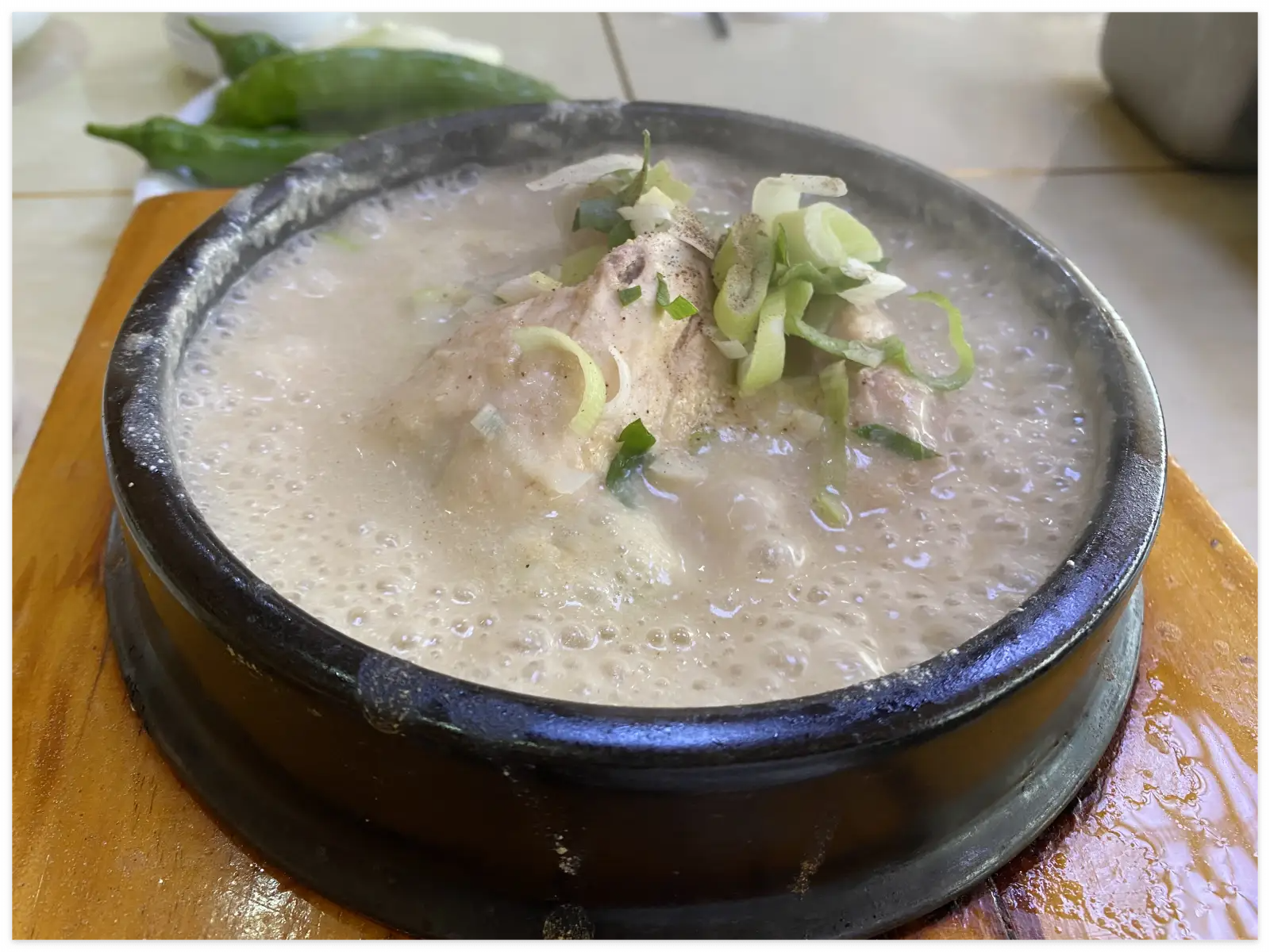 일산-삼계탕-맛집-장수토종삼계탕-들깨삼계탕-이미지