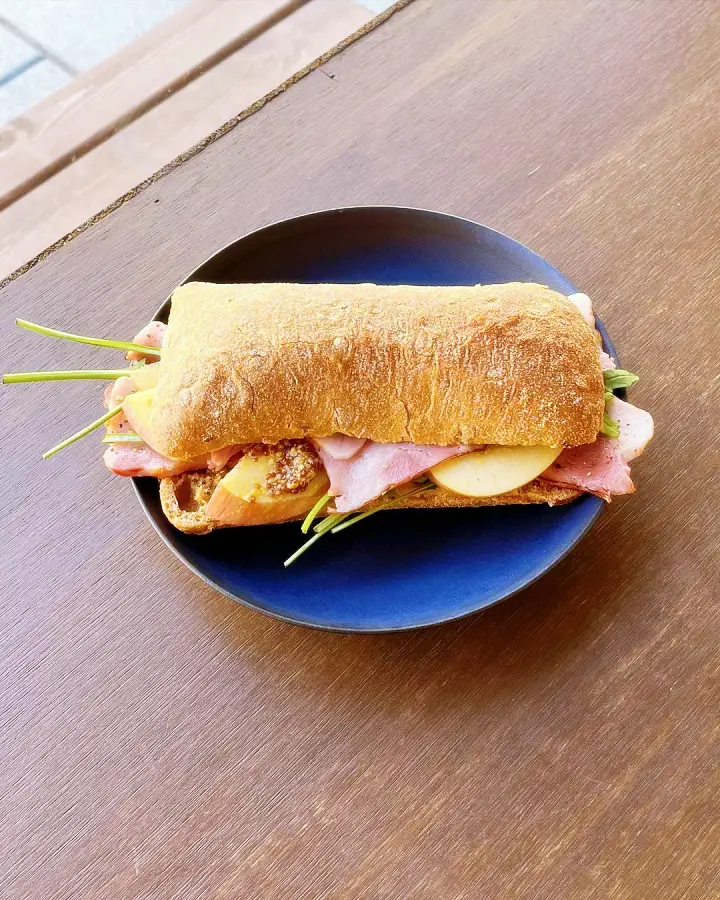 종로 가볼만한 곳, 데이트 코스, 한옥 카페, 종로 굴 보쌈 맛집, 순대국 맛집 식당 추천