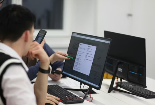 AI가 일상이 된 지금 우리가 조심해야 할 것들