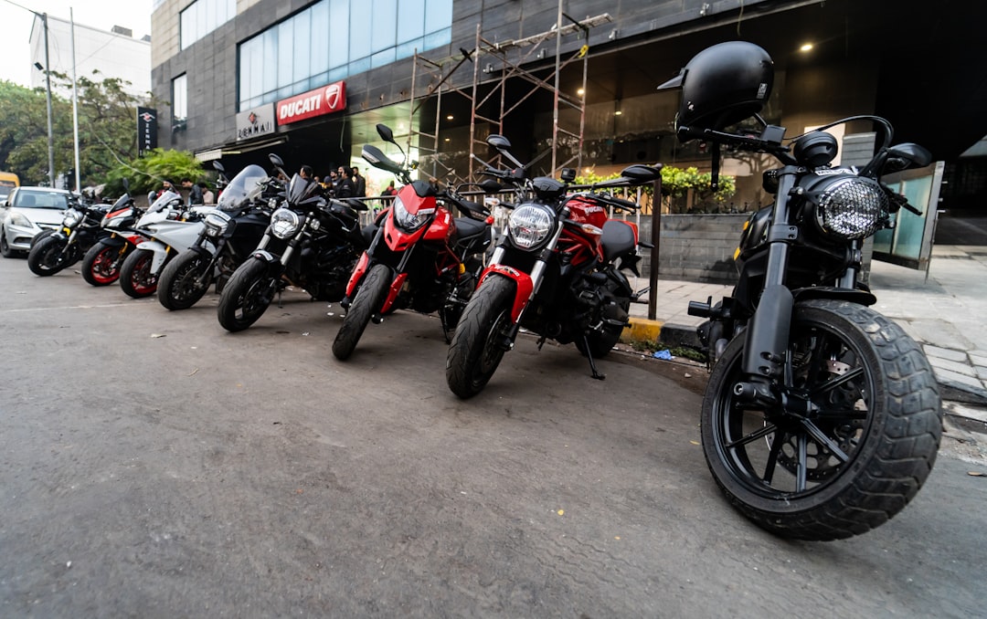 Riders