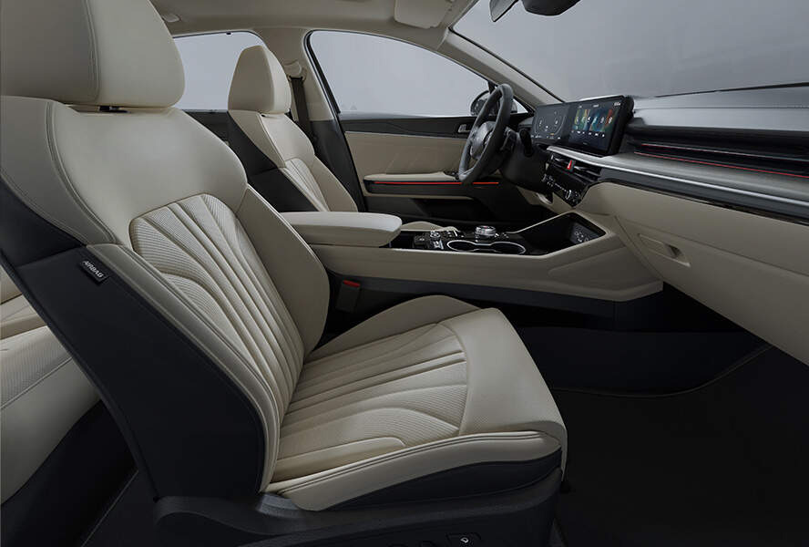 기아 k5 내부 인테리어