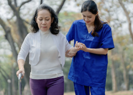 척추관협착증 증상 33