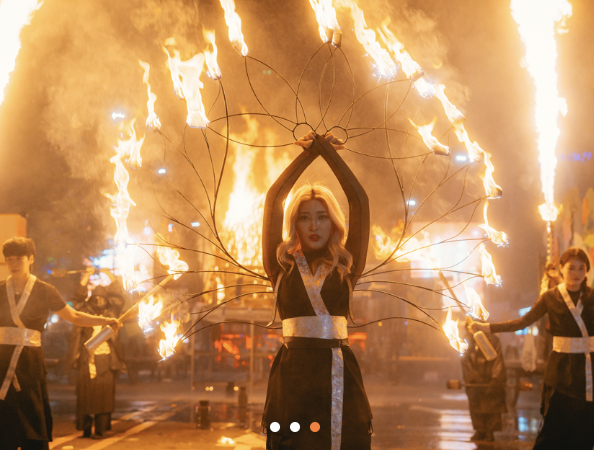 개막작 공중 불꽃 퍼포먼스2