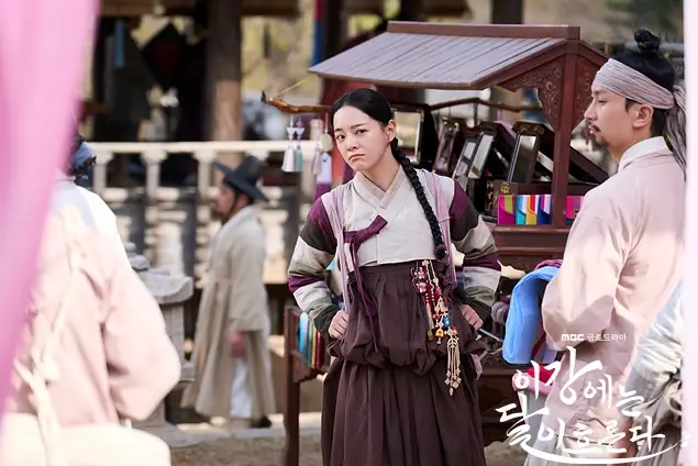 드라마-이강에는-달이-흐른다-출연진-OTT-등장인물