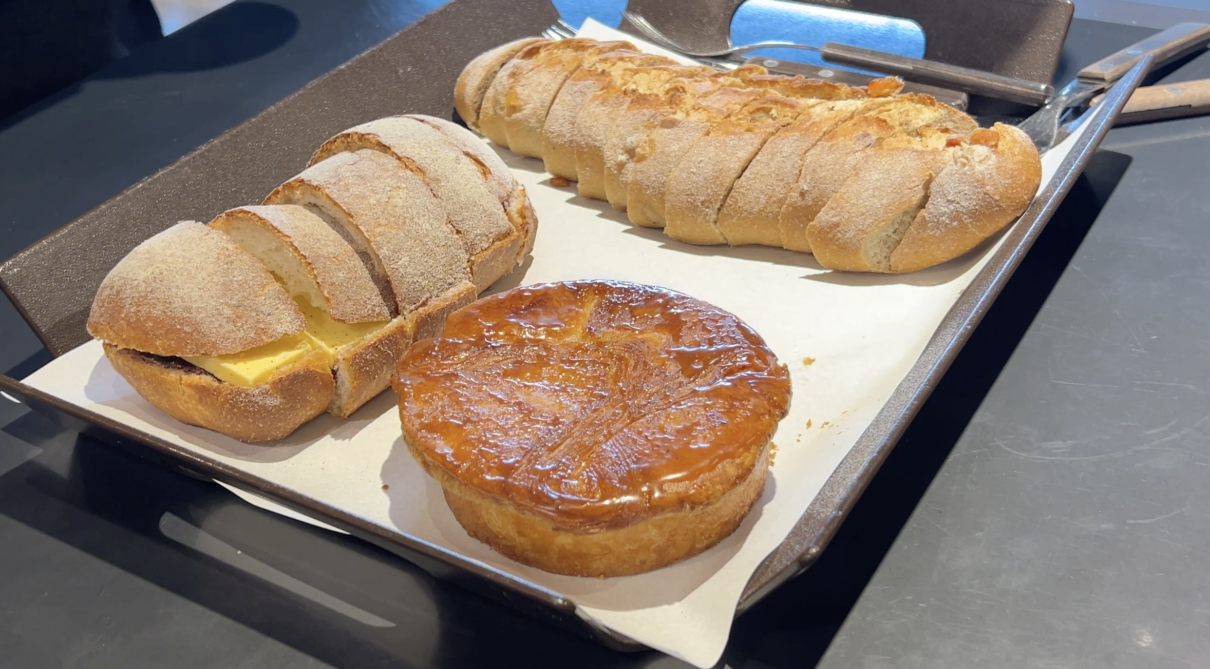 롤링핀-앙버터-치아바타-쿠인-아망