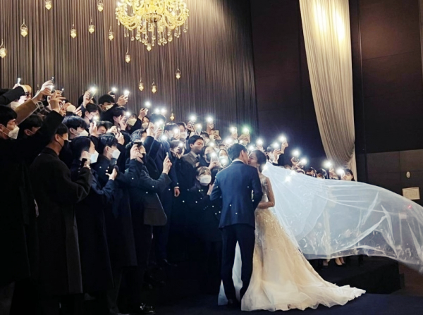 황인범-결혼식