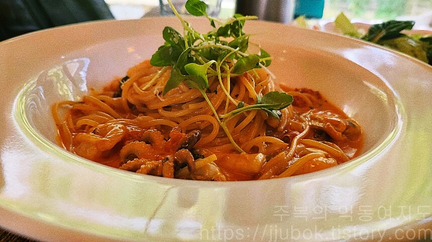 이당-비스트로-해산물-로제-파스타-2