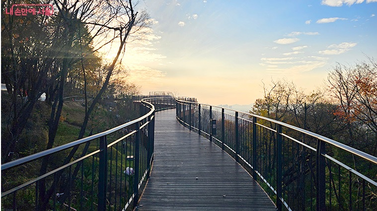 용마산 스카이워크 전망대 주변
