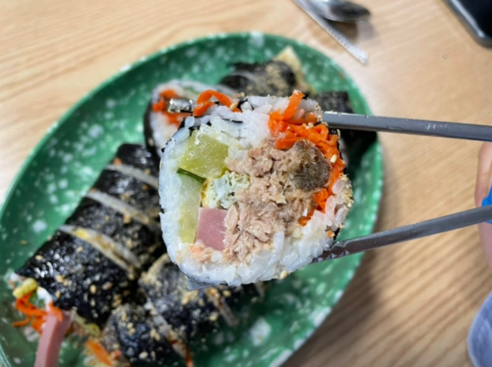 생생정보 유부김밥 쫄우동 대가의일급정보 부산 영도구 백설대학