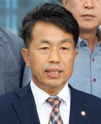 윤종오 국회의원 프로필 나이 고향 학력 경력 재산