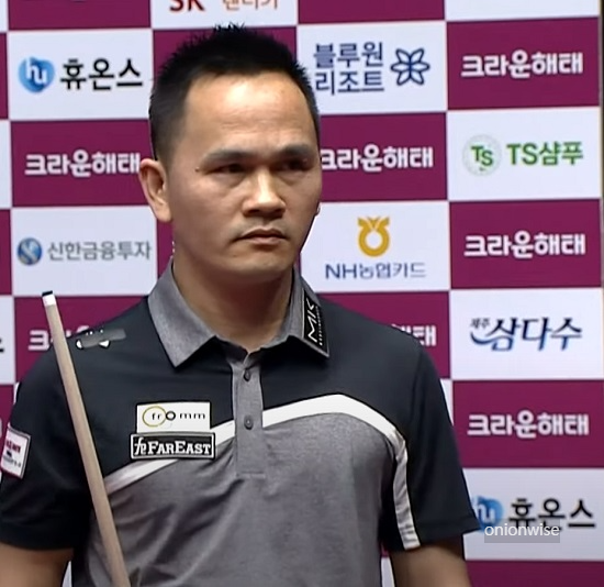 쩐득민 당구선수가 3구당구를 하는 모습