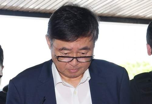 검찰은 20년 구형