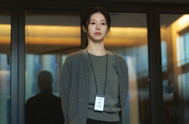 모두가 자신의 무가치함과 싸우고 있다