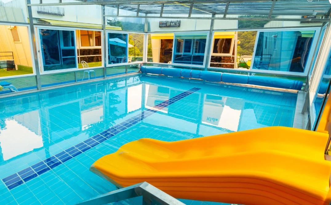 수영장_내부