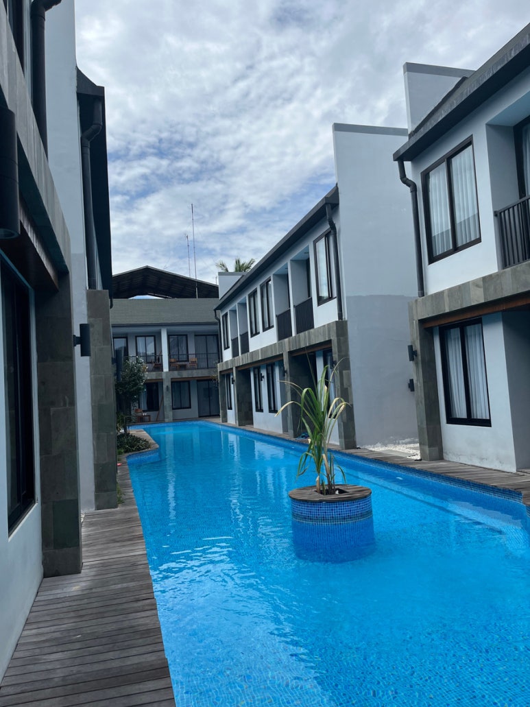 Royal Regantris Trawangan 수영장